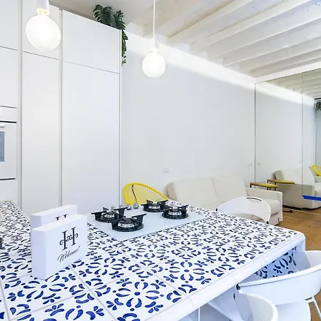 Apartamento Hemeras Boutique Homes - City Center Flat *